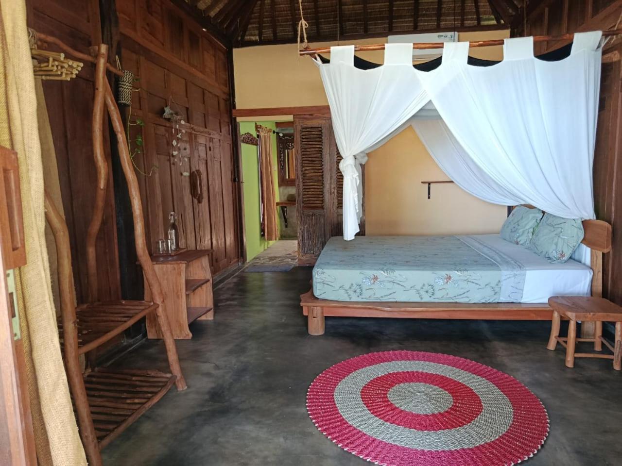 Eco Casa Hotel 3*